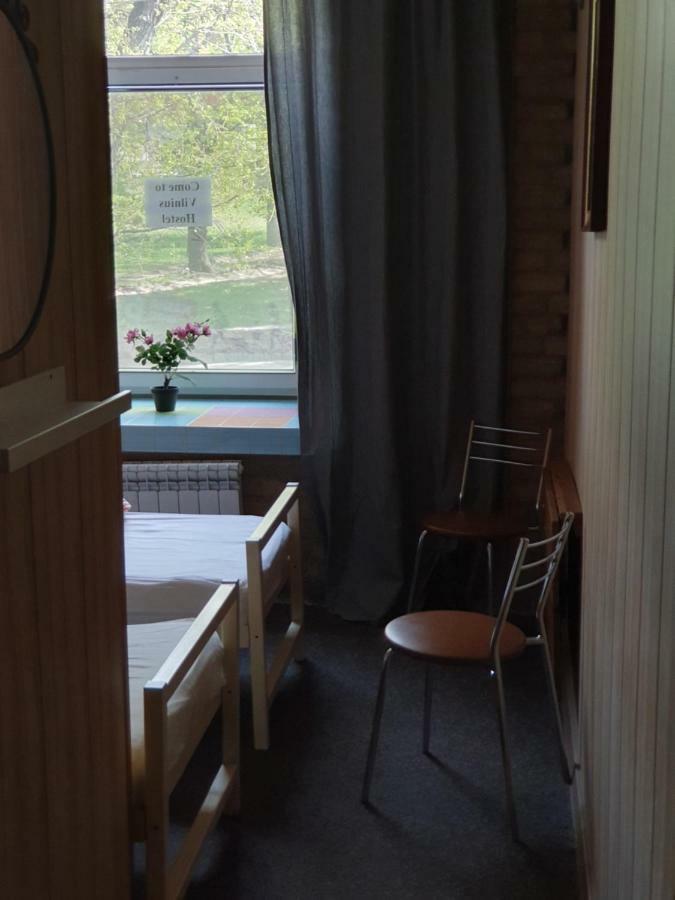 Come To Vilnius Hostel Self Check In Bagian luar foto
